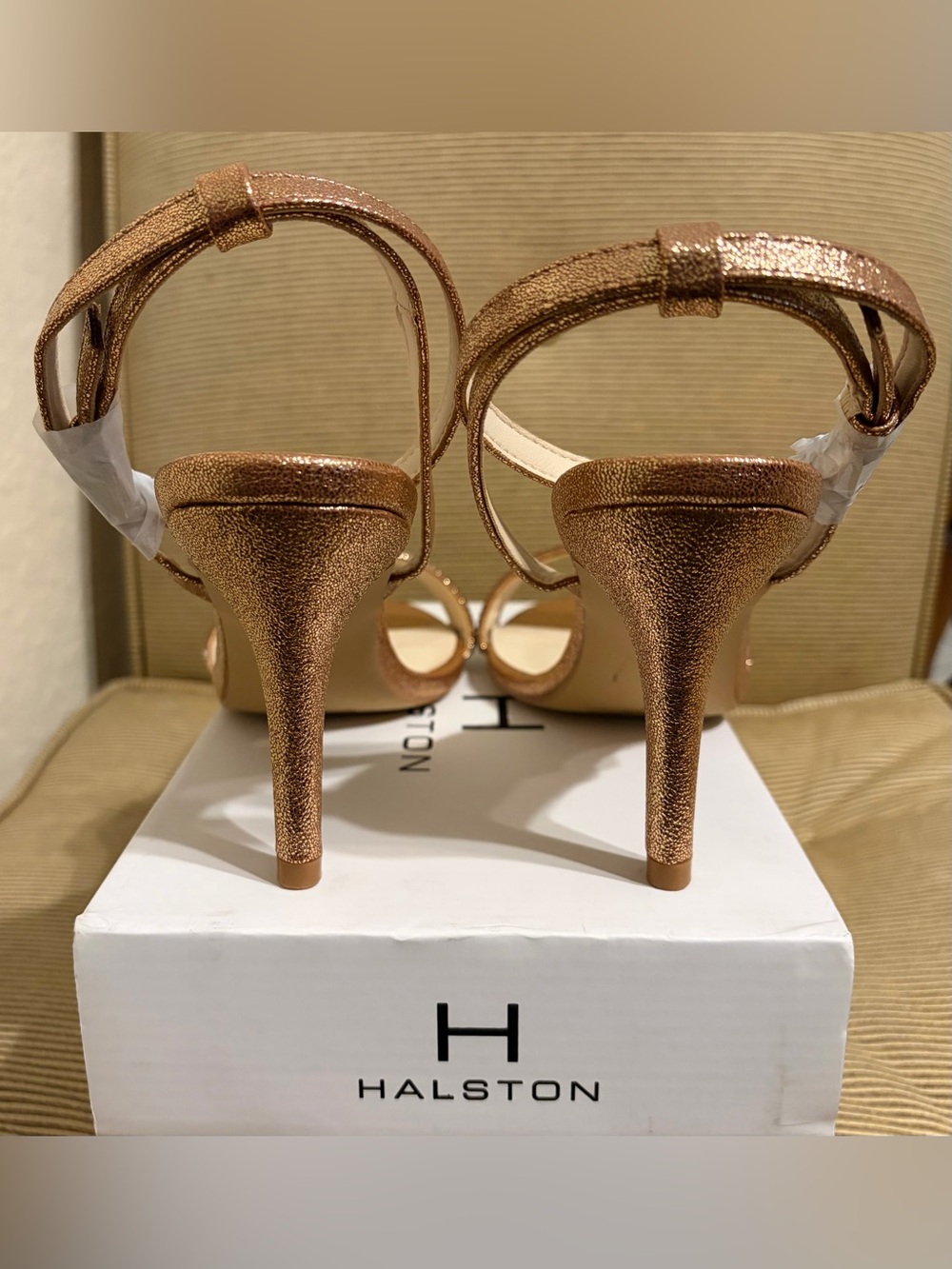 NWT Halston Heritage Women's Ankle Strap Rose Gold Dress Sling Sandal - Size 10 - Picture 8 of 17